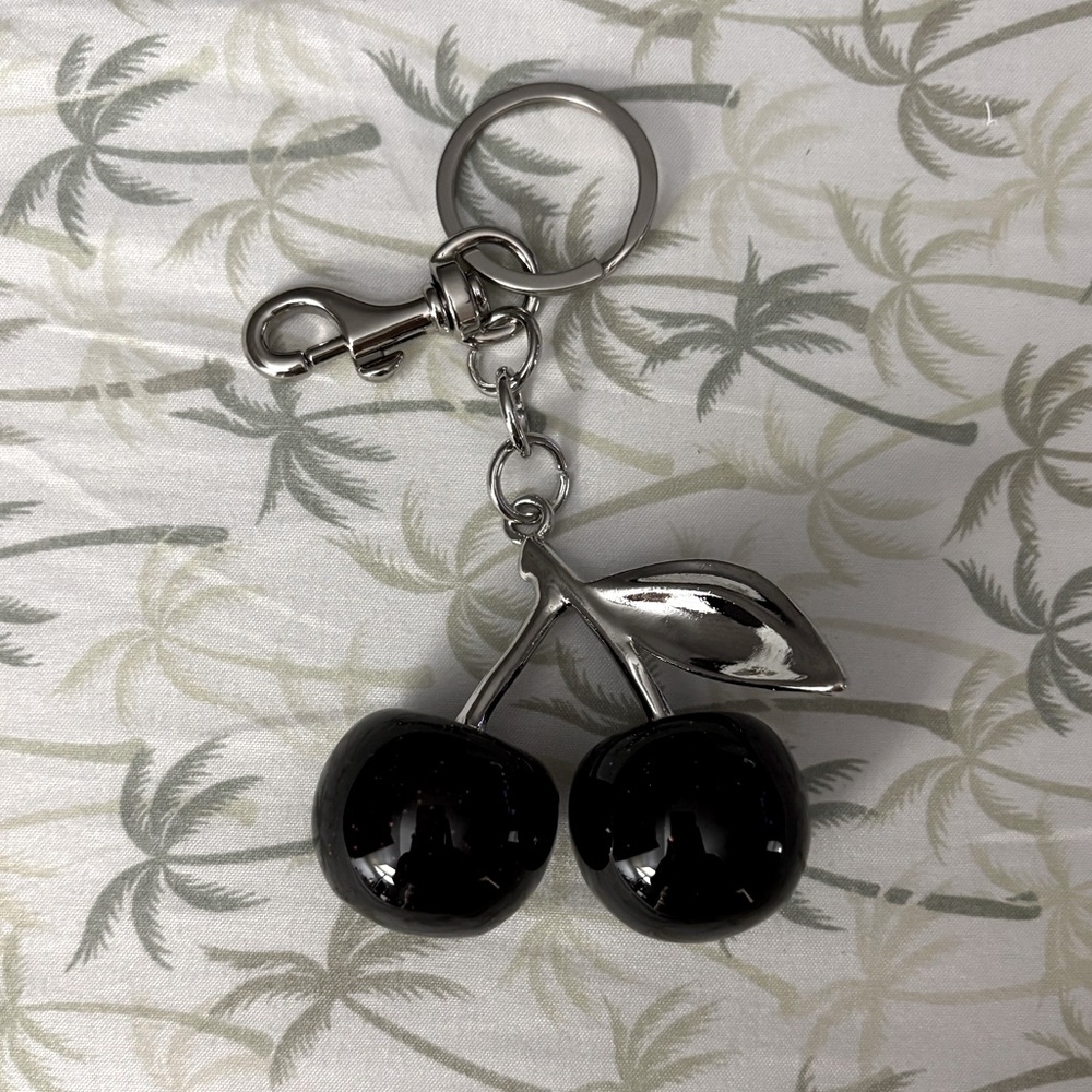 BAG CHARM - Cherry